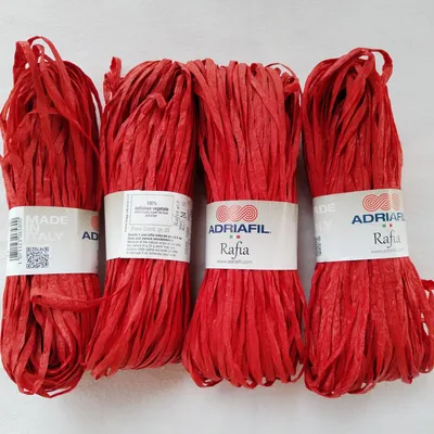 Lot de 4 écheveaux Rafia Adriafil rouge vibrant 
